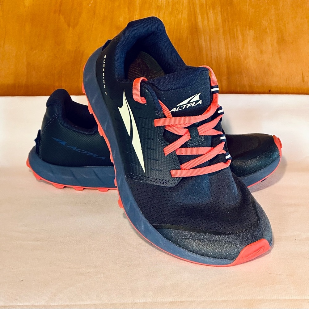 Altra Superior 5 Zero Drop Trail Running Shoe - Women’s 7.5